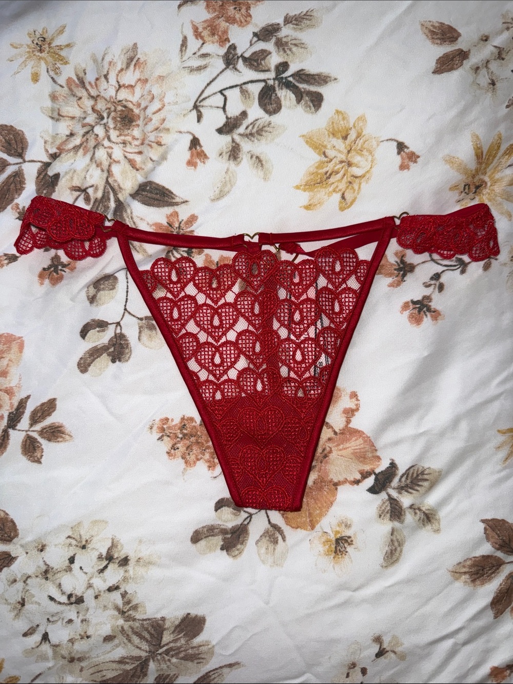 Victoria’s Secret Heart lace thong